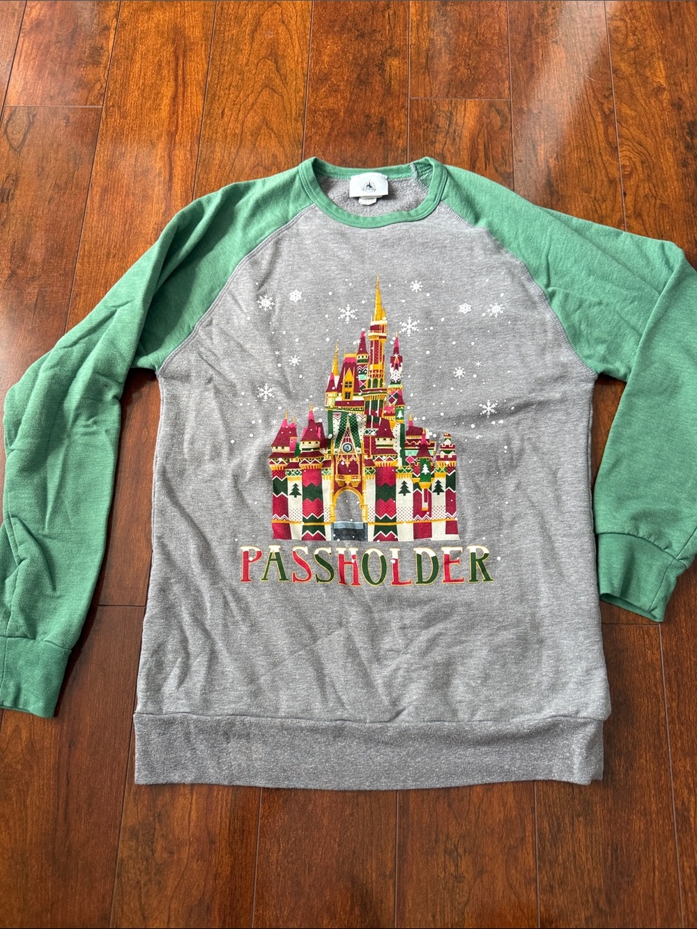 Disney 2018 Passholder Holiday Castle Raglan Sweatshirt - Grey & Green